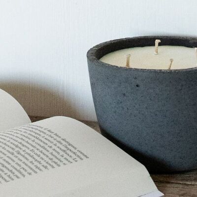 Classic Candle - Pure Black