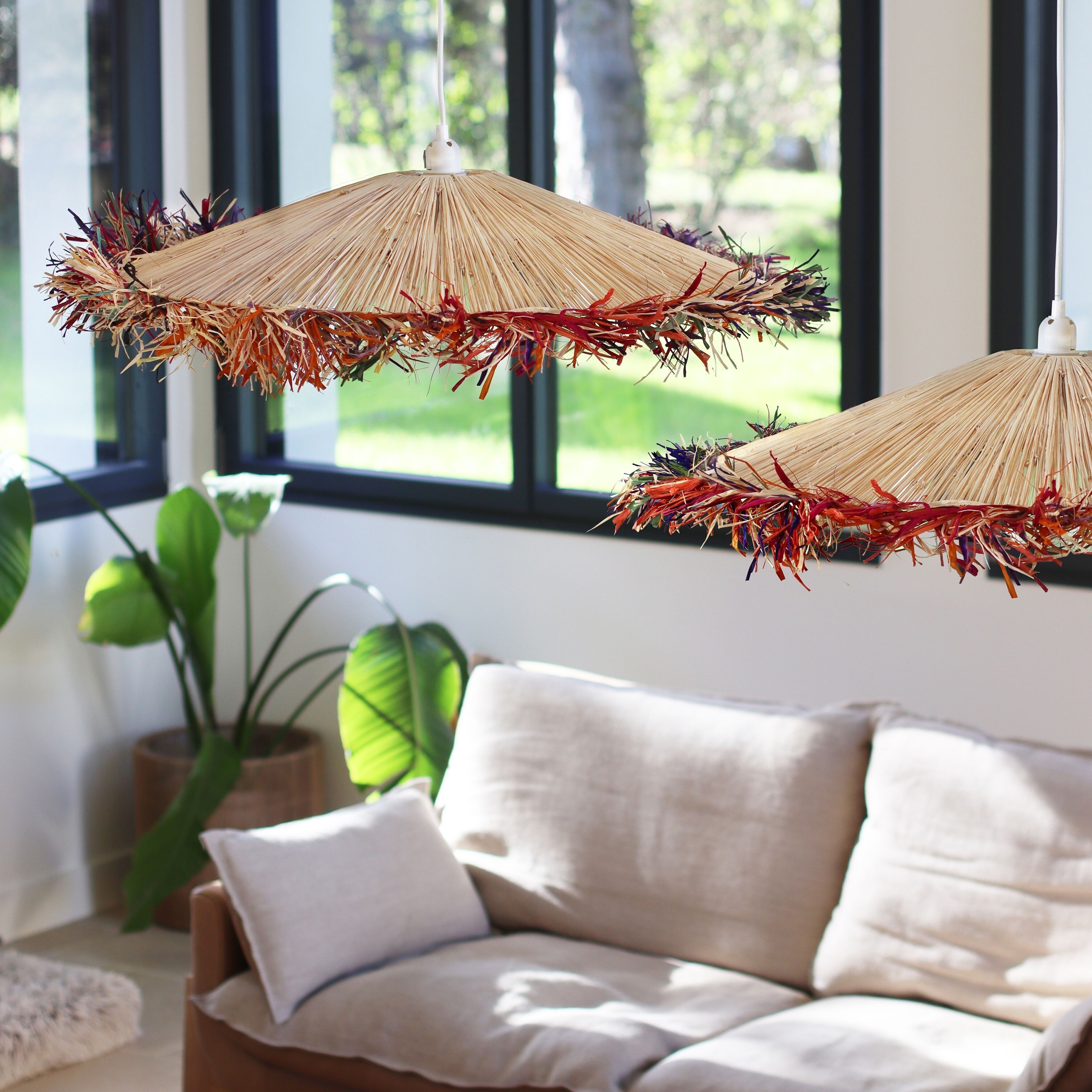 NATURAL RAFFIA PENDANT WITH COLORFUL FRINGES D70X12CM BELAGA