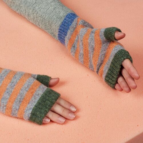Women's Lambswool Gloves & Wrist Warmers WRIST WARMERS - stripe - peach & green