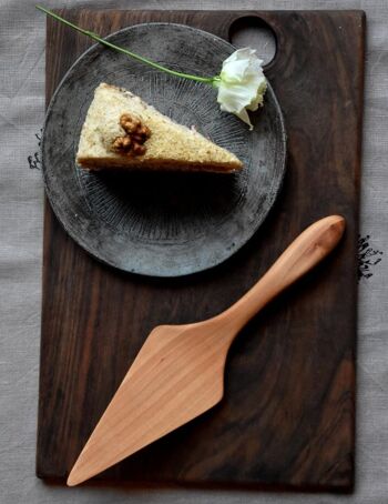 Gâteau en bois et serveur à tarte Pelle à gâteau élégante Pelle à gâteau en bois Outil de service unique pour les desserts Cadeau d'ustensiles de cuisine artisanaux pour Baker 1