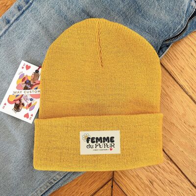Women's hat with message - Woman of the future - Yellow