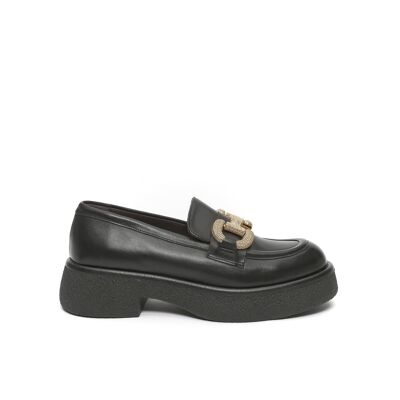 Black moccasin for women. Made in Italy. Manufacturer model FD3811