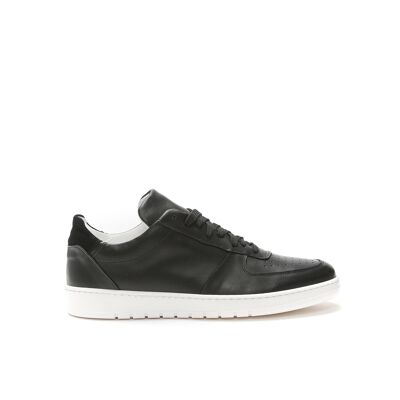 Black sneakers for men. Made in Italy. Manufacturer model FD3103