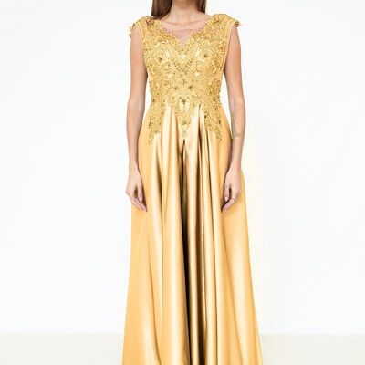 Evening dress decorated with gold beads