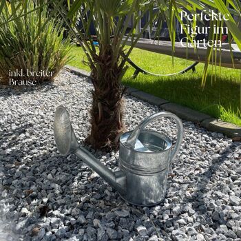 Arrosoir en zinc 4l - petit arrosoir pour plantes d'intérieur et jardin idéal pour arroser ou comme décoration vintage. L'arrosoir galvanisé avec une grande poignée ergonomique tient parfaitement dans la main 11