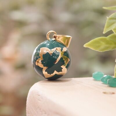 Pregnancy bola Daylily Emerald green yellow gold plated