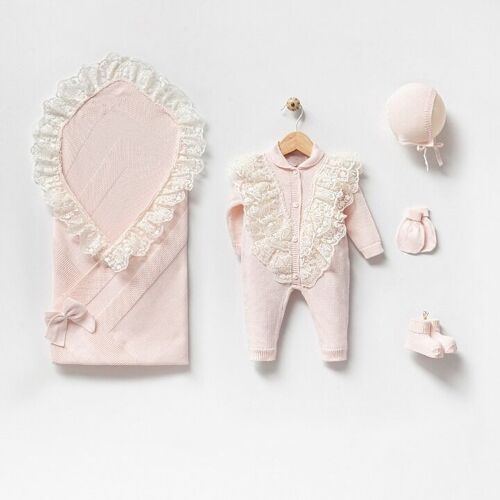 Organic Beautiful Babyshower Set with Lace details, 5 pieces