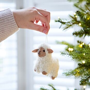 Décoration de Noël en feutre de mouton 5