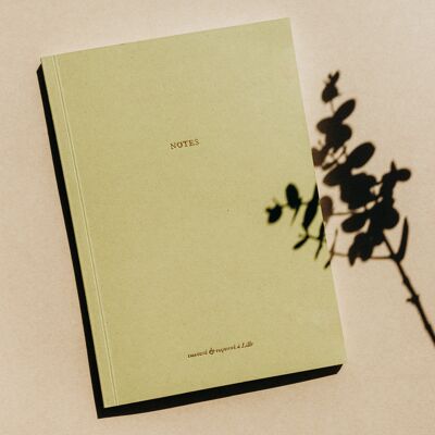 Color verde del cuaderno en blanco - notas de la palabra