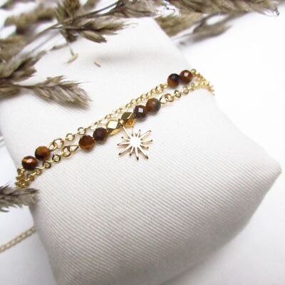 Tiger's eye beaded bracelet and its star