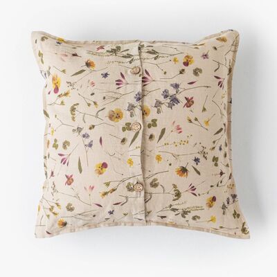 Pillow cover with buttons in Botanical print