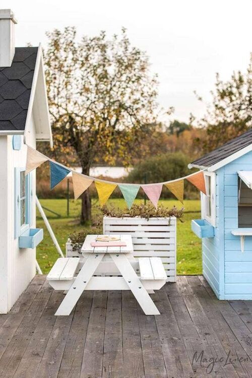 Baby bunting banner