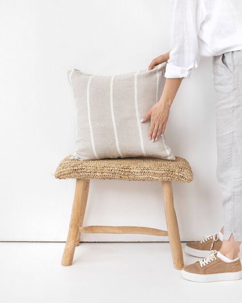 Cushion cover with zipper in Ecru stripe