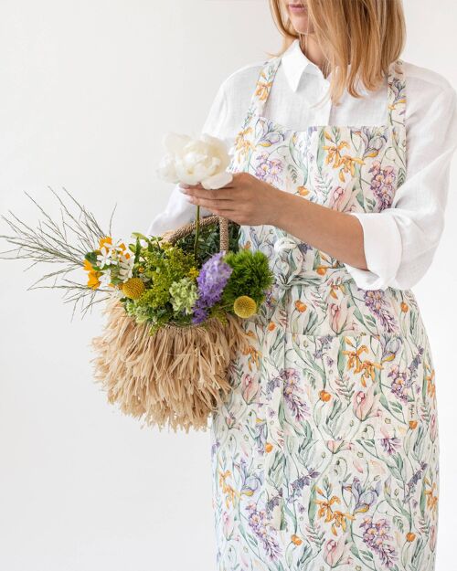 Linen bib apron in Blossom print