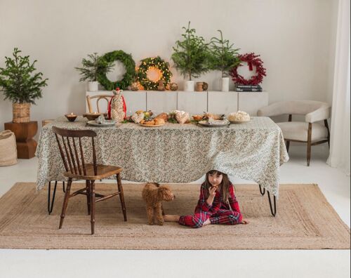 Mistletoe print linen tablecloth