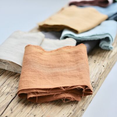 Linen scraps