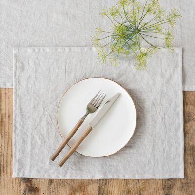 Linen placemat set of 2 in Light Gray