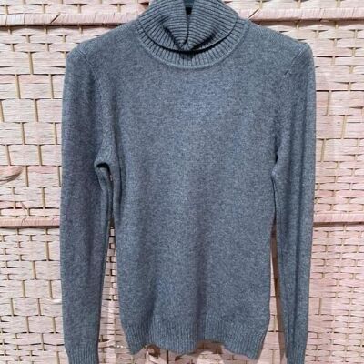 High Neck and Long Sleeve Nylon Sweater with Solid Colors
