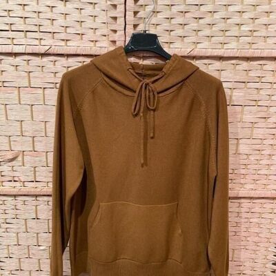 Hooded Sweatshirt, Solid Colors and Front Pockets