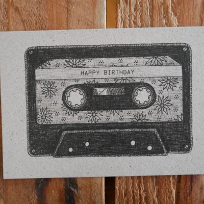 Postkarte Graspapier Kassette Happy Birthday