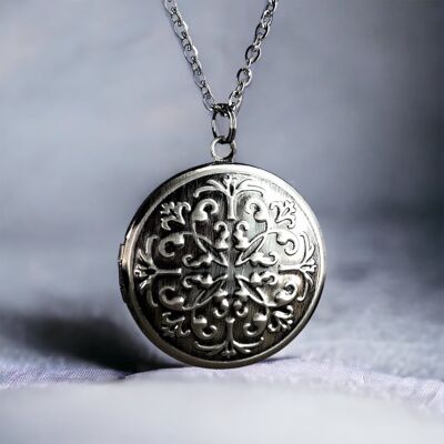 MARRAKESCH II antique silver photo medallion necklace - customizable with photo and engraving - VIK-18