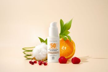 Crème solaire visage couleur : sable SPF50 Alma Secret 4