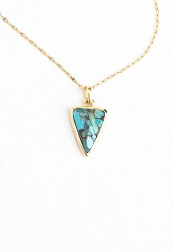 Collier élémentaire en turquoise 1