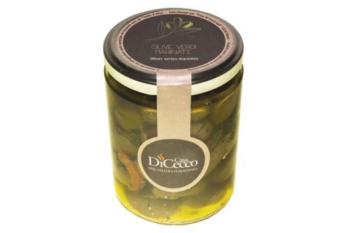 Olives vertes marinées