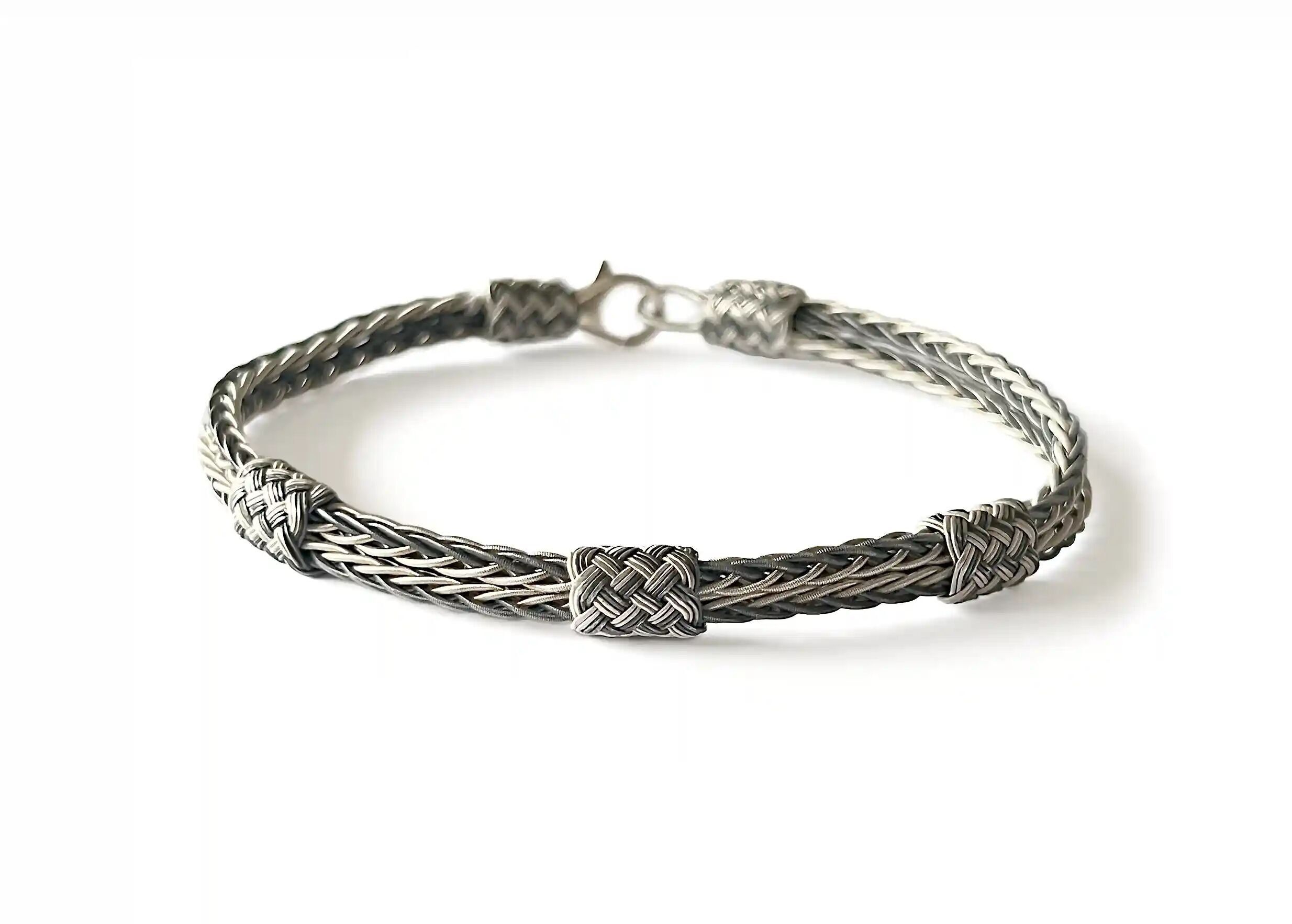 DOUBLE FINE BRAID BRACELET + 3 NOKNOTS - SILVER AND OXIDIZED SILVER - HANDMADE - MEN & WOMEN