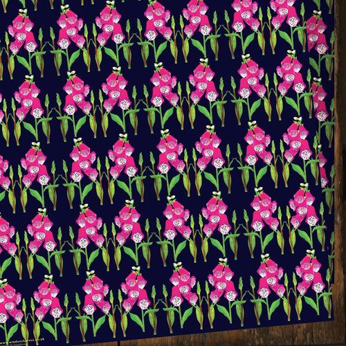 WNDG foxglove gift wrap (flowers)