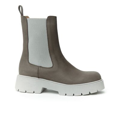 Gray chelsea boots for women. Made in Italy. Manufacturer model FD3764