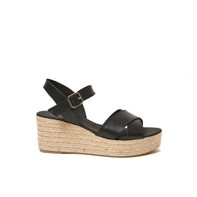 Sandali espadrillas di colore nero da donna. Made in Spain. Modello produttore FD8617