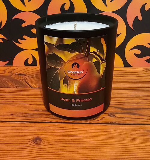 Pear & Freesia 30cl Candle