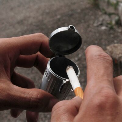 Pocket ashtray