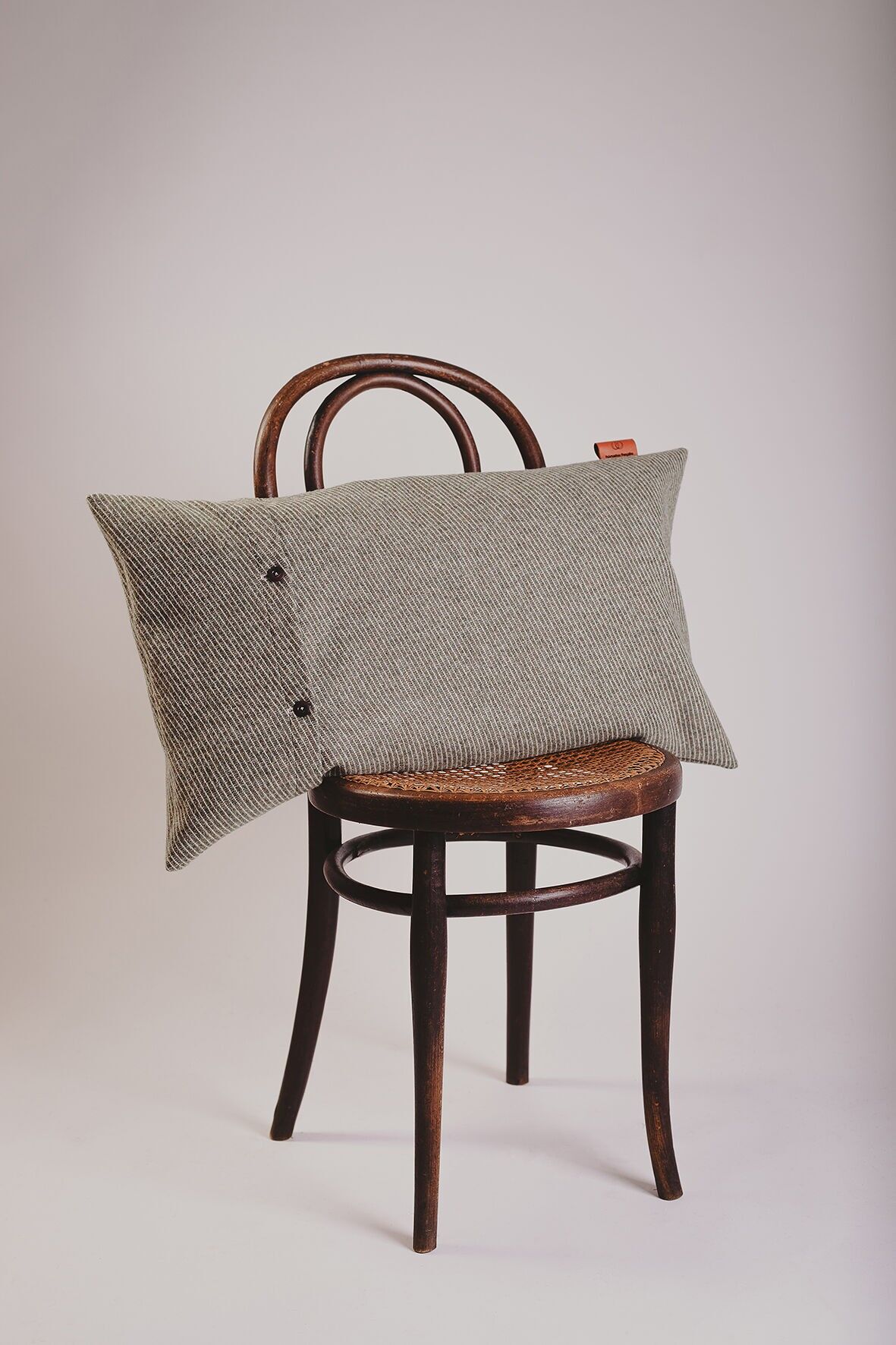 Rectangular cushion in Pyrenees wool — The Warm One