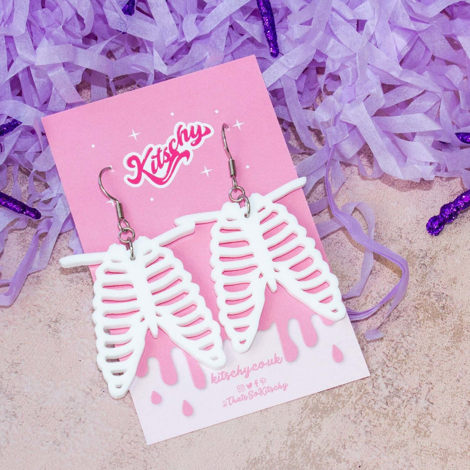 Pendientes enjaulados