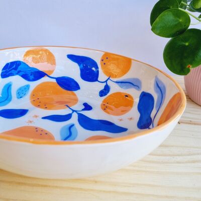 Orangefarbene Salatschüssel aus Keramik