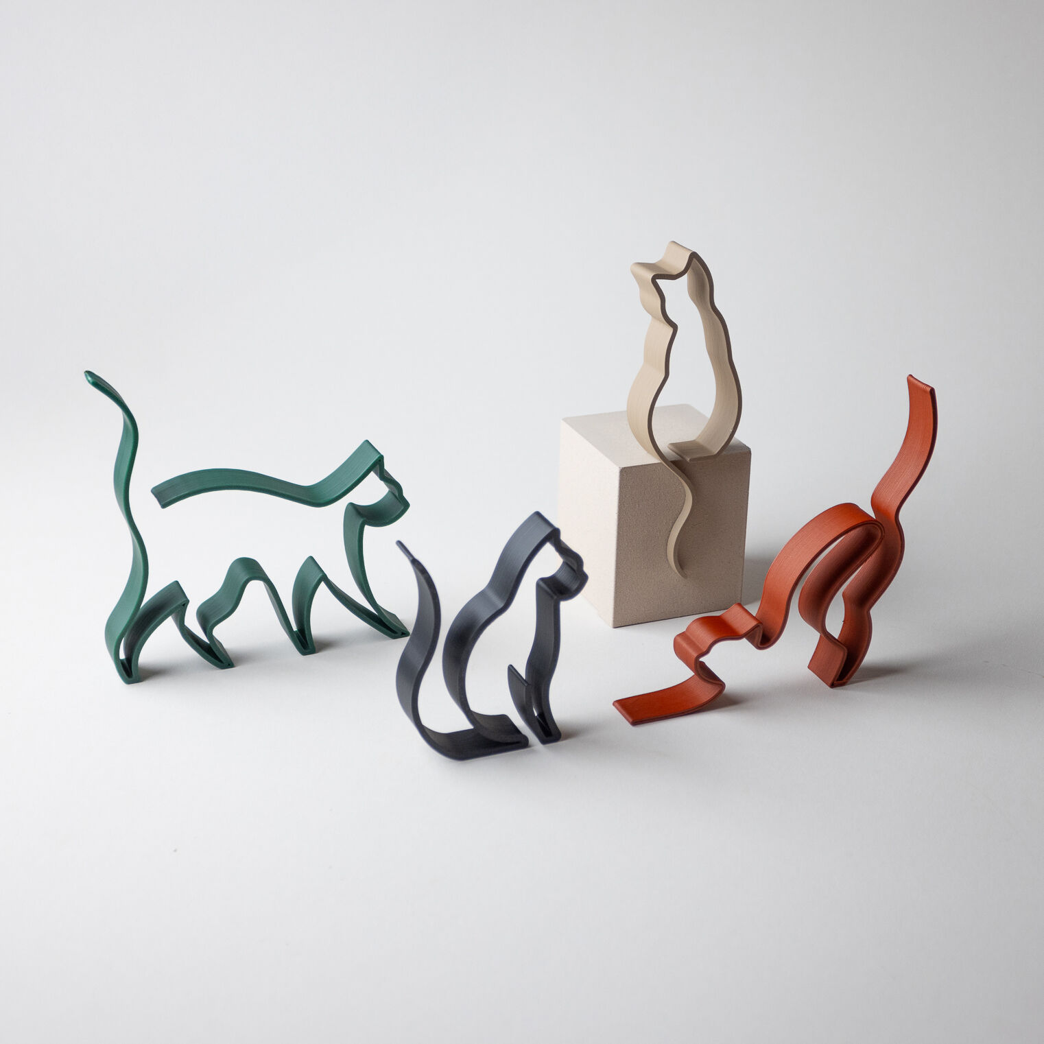 Set of 4 cats - Eco responsible - made from corn starch - Made in France - Bestseller