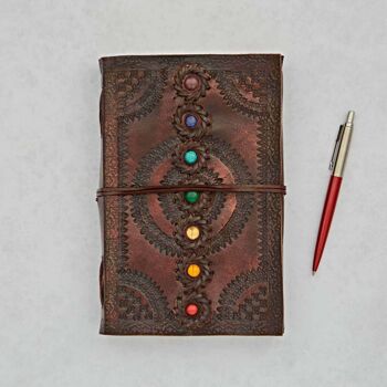 Journal en cuir gaufré et cousu Indra Chakra avec pierres semi-précieuses 4