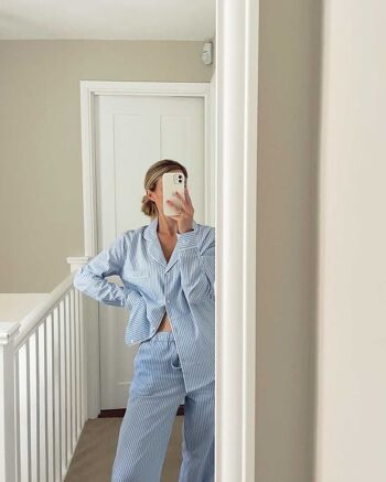 Ensemble pyjama pantalon femme en coton bio rayé bleu et blanc 3