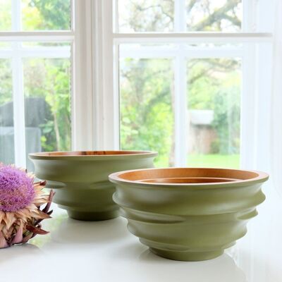 Wooden bowl - fruit bowl - salad bowl - model Twist - olive green - L (Øxh) 25cm x 13cm