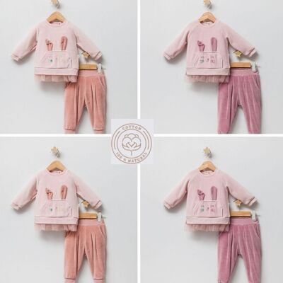A Pack of Five Sizes 100% Cotton Stylish Baby Girl Lounge Set (6-24M)