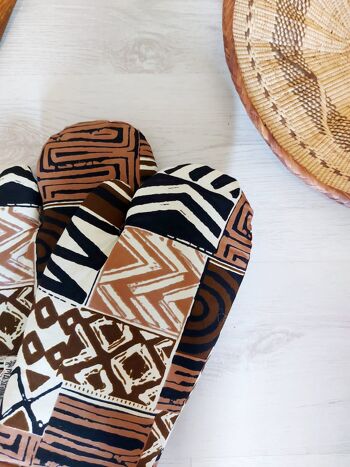 Ensemble de 2 gants de four imprimés africains inspirés de l’impression Bogolan « Mudcloth » faits à la main 3