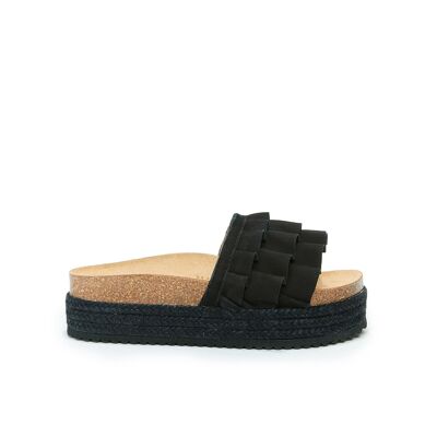 LUNA slipper in black leather for women. Supplier code MD0116