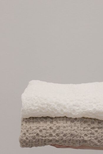 Serviette gaufrée en lin BEDA, 100 x 150 cm 4