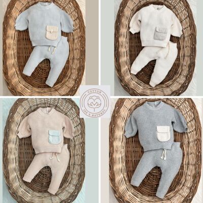 Una confezione da quattro set da bambino in maglia grossa in cotone organico dal design carino, 2 pezzi-0-12 mesi