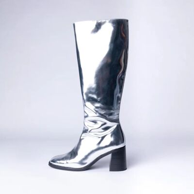 SILVER LEATHER BOOTS