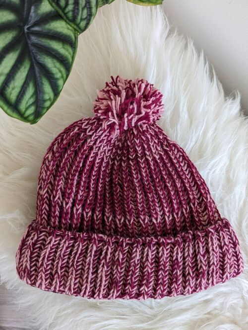 Fisherman's Rib Knit Beanie Hat - Red/Pink