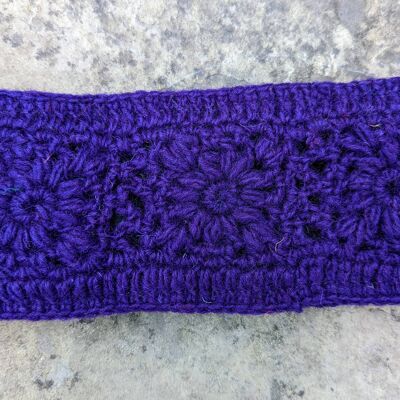 Bandeau au crochet violet