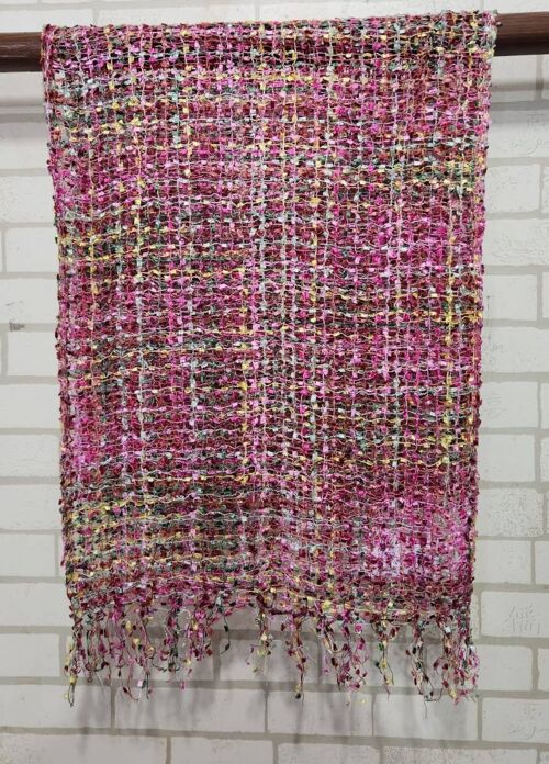 Bubblegum Jomda Net Weave Scarf